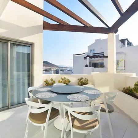 Gazmira 3 Vakantiehuis *