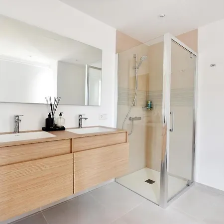 Gazmira 3 Vakantiehuis
