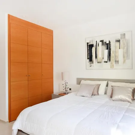 Gazmira 3 Holiday home